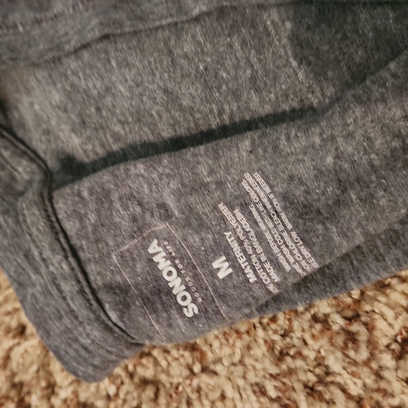 Bundle of 6 Maternity Tshirts - Picture 2 of 5